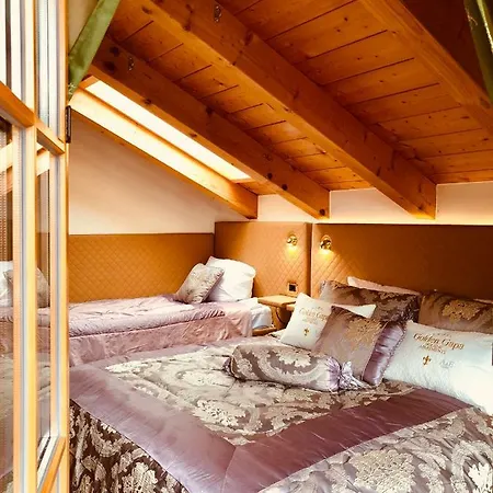 Golden Gapa Penthouse 1 아파트 *